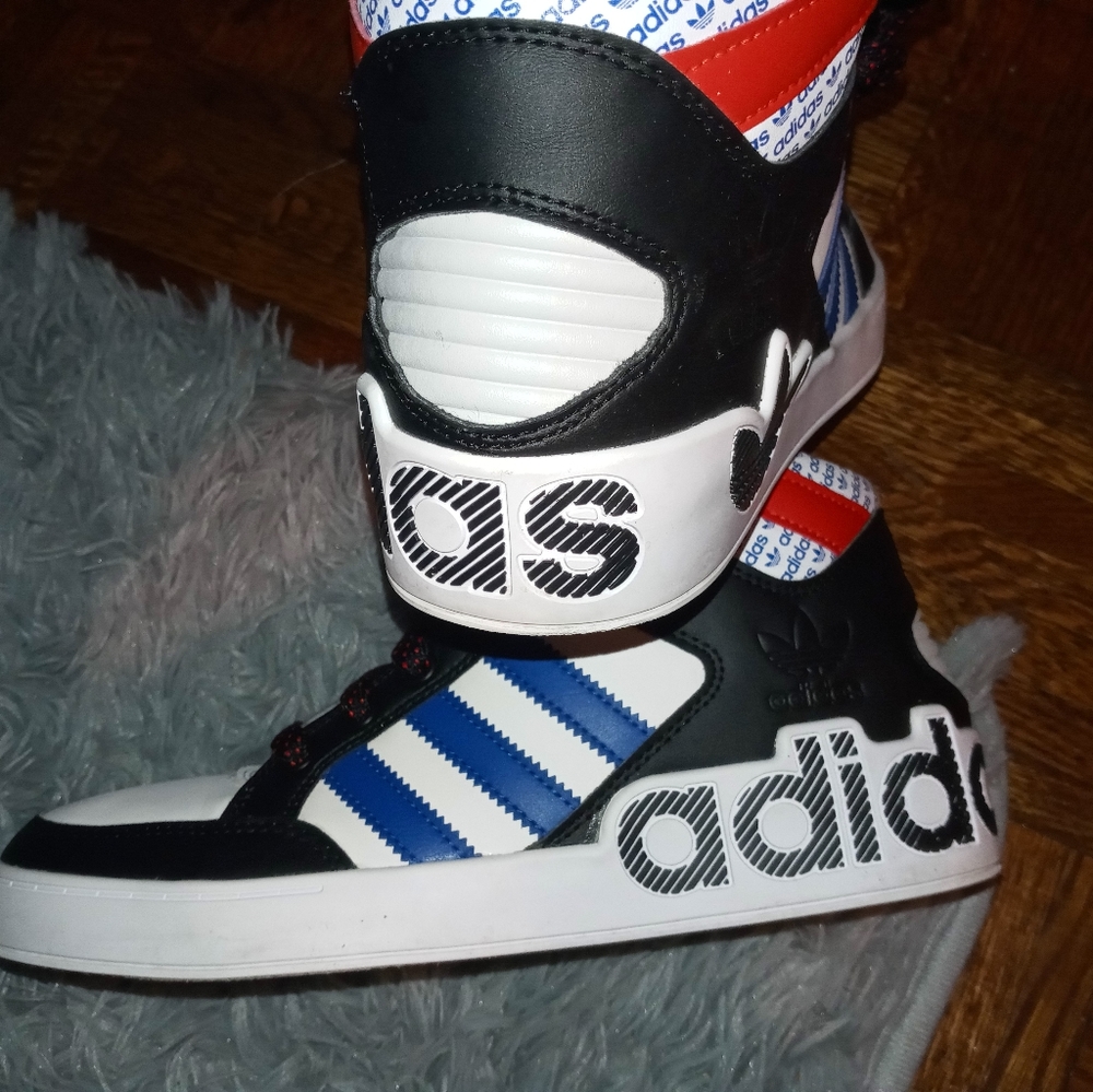 Cleaning out my closet!